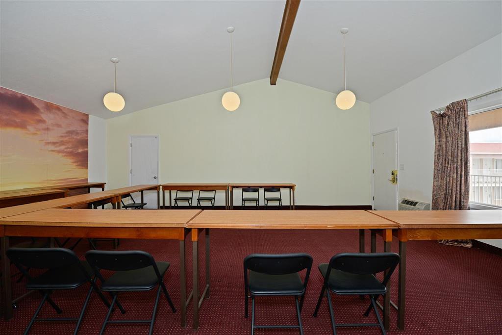 Motel Baymont By Wyndham Socorro Facilidades foto